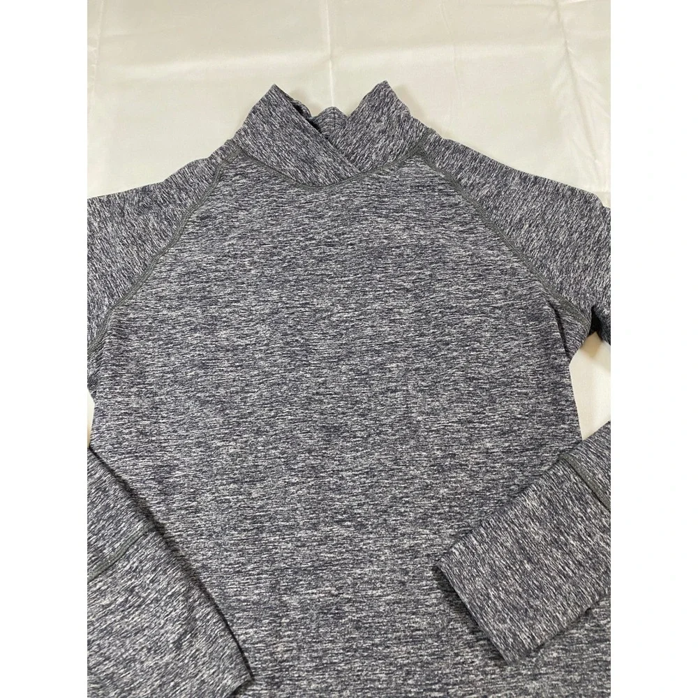 Lululemon Grey Space Dye‎ Mock Neck Long Sleeve Peplum Back Thumbhole Top Size 8